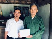 Phó bí thư Thường trực Huyện ủy đi thăm và tặng quà nhân ngày thương binh liệt sỹ