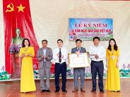 Trường THCS Hưng Thịnh đón nhận danh hiệu trường đạt chuẩn quốc gia Mức độ 1 ( lần 2)  giai đoạn 2020 - 2025