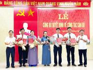 Ban Thường vụ Huyện ủy tổ chức Lễ công bố quyết định về công tác cán bộ