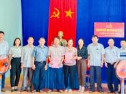 Đảng ủy xã Nghĩa Thành tổ chức Lễ công bố quyết định sáp nhập Chi bộ