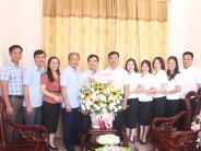 Chúc mừng ngày truyền thống các Ban Đảng và Văn phòng Huyện ủy
