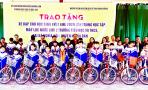 Trao tặng 50 xe đạp cho học sinh có hoàn cảnh khó khăn