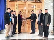 Bàn giao nhà “Mái ấm công đoàn” cho đoàn viên khó khăn