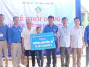 Khởi công xây dựng ngôi nhà khăn quàng đỏ cho học sinh dân tộc Thái