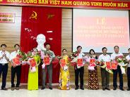 Công bố và trao quyết định bổ nhiệm, bổ nhiệm lại cán bộ quản lý giáo dục