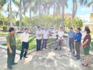 Đồng chí Võ Tiến Sỹ kiểm tra công tác chuẩn bị thi THPT 2020