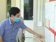 Đồng chí Phan Tiến Hải kiểm tra công tác bầu cử tại xã Nghĩa Đức, Nghĩa Khánh