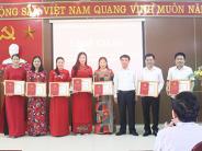 68 học viên được trao bằng trung cấp lý luận chính trị