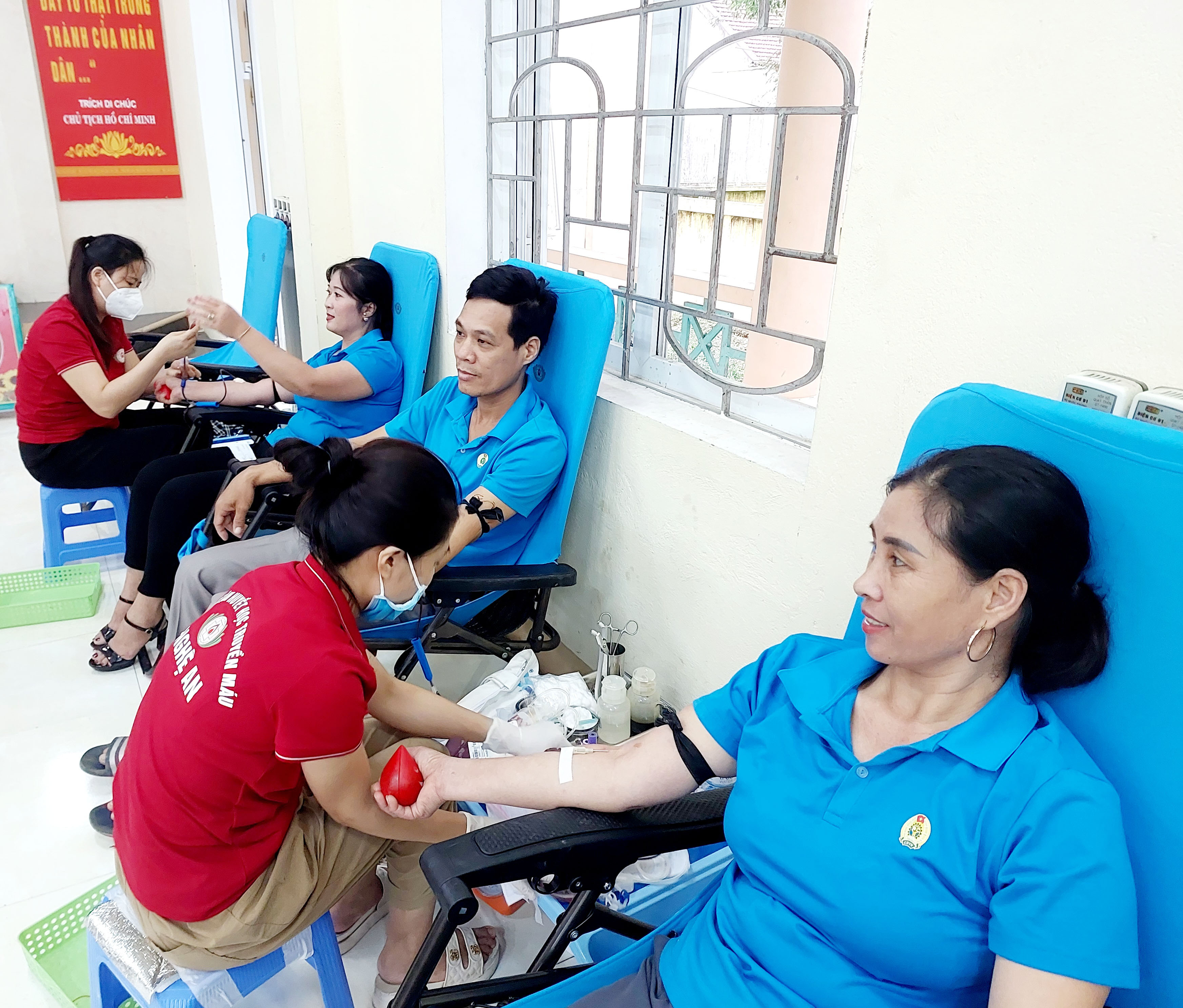Thu 780 đơn vị máu từ ngày hội hiến máu tình nguyện tại huyện Nghĩa Đàn